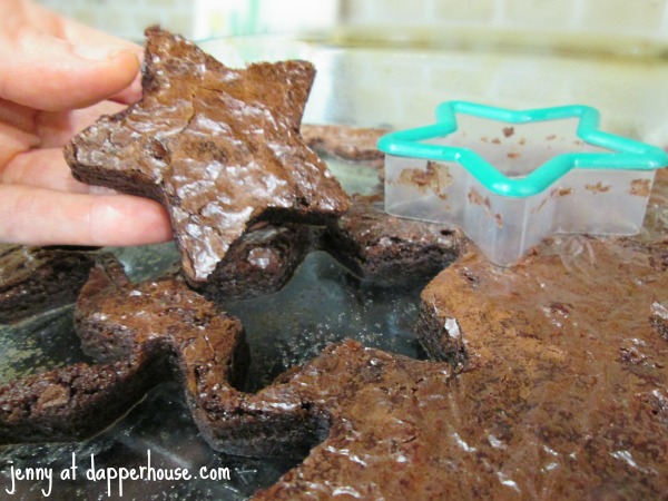 cut out your brownie shapes with small cookie cutters #cashew #creamcheese #chocolate @dapperhouse