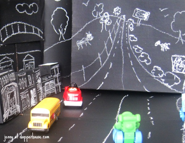 Create a fun and reusable chalkboard play set with your children tutorial DIY  @dapperhouse