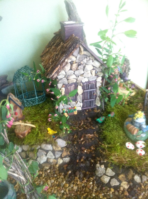 DIY Fairy Garden How to and Ideas jenny at dapperhouse