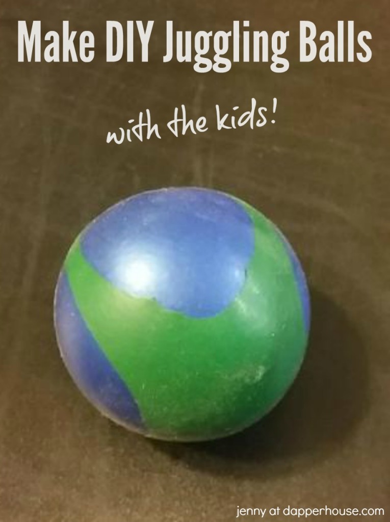 Make these DIY juggling balls with the kids for FUN jenny at dapperhouse
