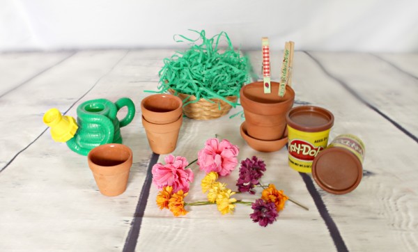 Flower Garden sensory learning activity supplies - jenny at dapperhouse