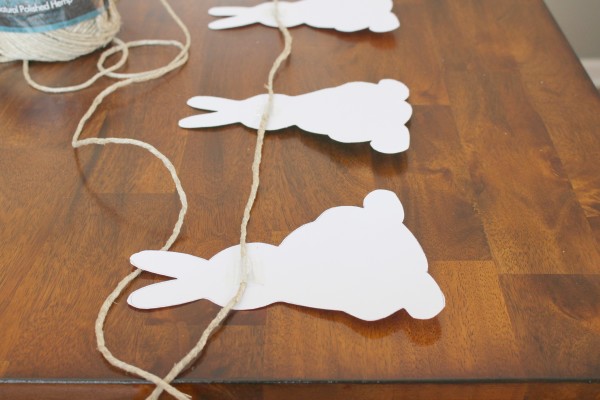 You can make this easy and cute banner fast - DIY - jenny at dapperhouse