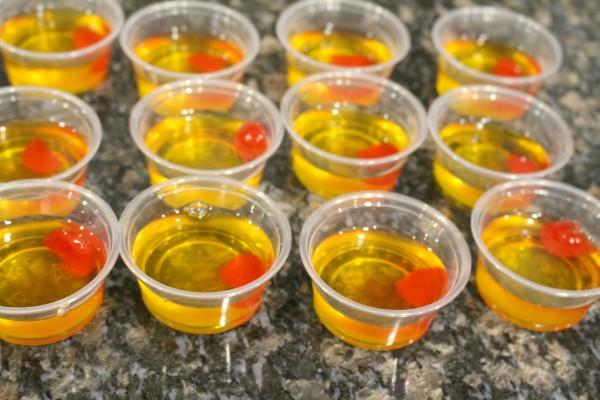 how to make whisky sour jello shots for parties - jenny at dapperhouse