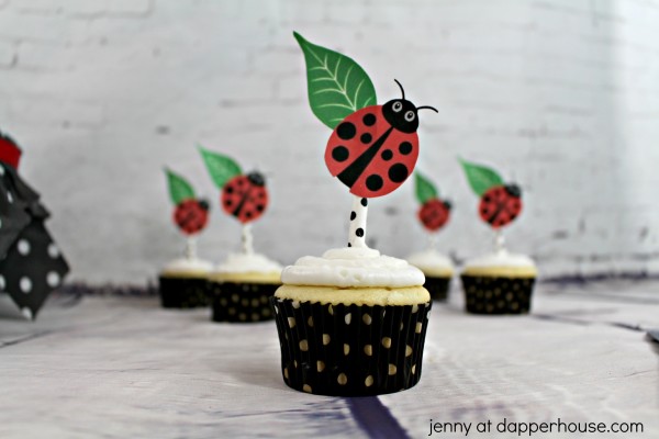 Free Printable Cupcake toppers and supplies for a LADYBUG party - jennyatdapperhouse