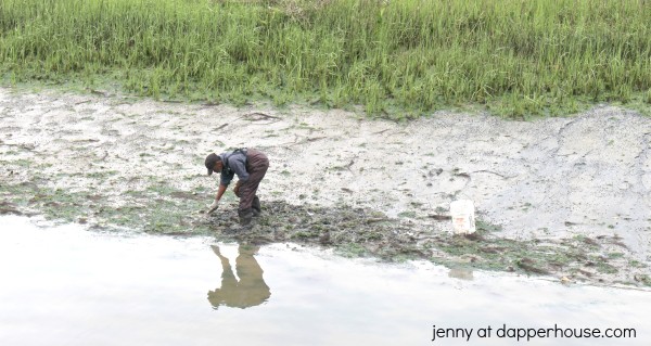 The seafood is so fresh that we ate is everyday -  We saw people digging for oysters and cathcing seafood - Charleston South Carolina - jenny at dapperhouse