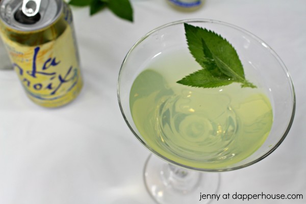 Easy Skinny Summer Lemon Martini Recipe - jenny at dapperhouse