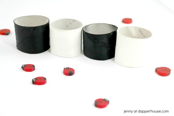 How to make ladybug themed bracelets from toilet paper rolls - jenny at dapperhouse - craft - DIY