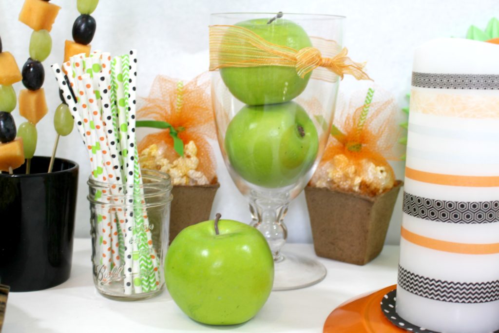 apples in a vase are great edible decoration in this DIY Healthy Halloween Party - jenny at dapperhouse blog