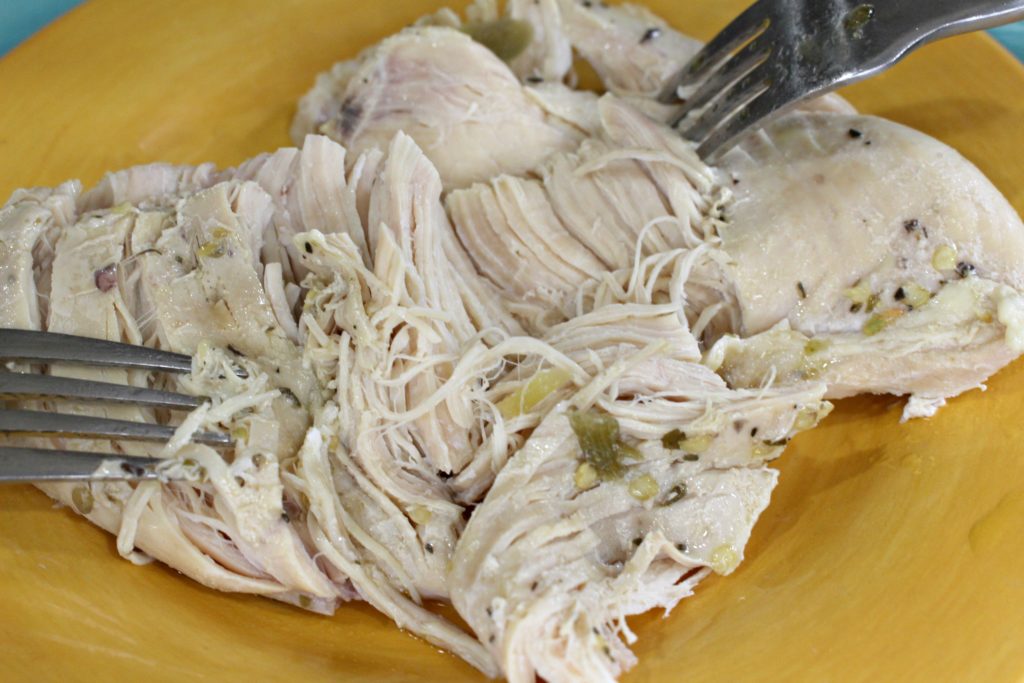 easy-crock-pot-shredded-chicken-jenny-at-dapperhouse-blog