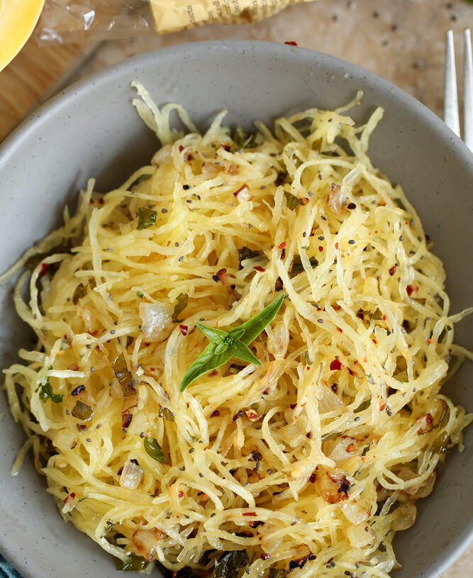 Fast & Easy Savory Spaghetti Squash Recipe
