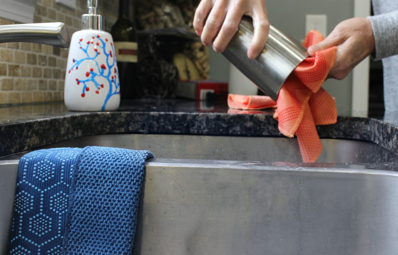 Why I Chose #TeamDishCloth & A Spring Dish Soap Dispenser DIY