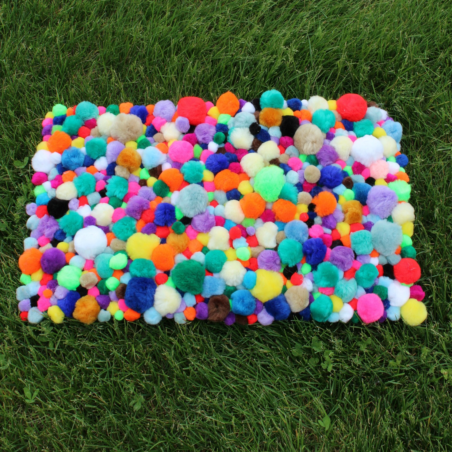 pompom rugs and crafts