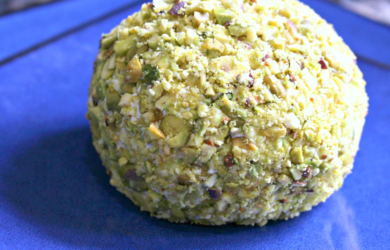 Pineapple and Jalapeno Cheese Ball with Pistachios