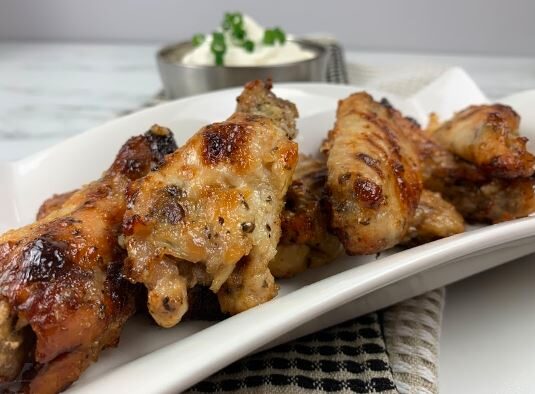 Delicious Slow Cooker Garlic and Parmesan Wings