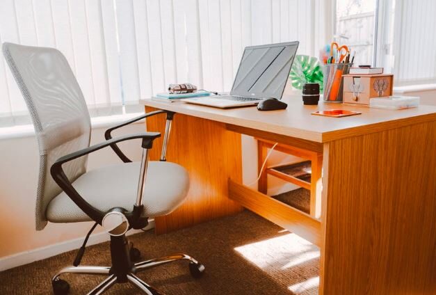 How To Create A Perfect Workspace For Your Home-Based Business