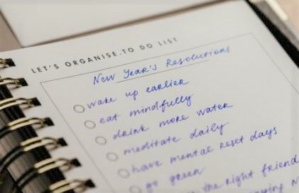 Free Printable Planners and Trackers for New Year’s Resolutions