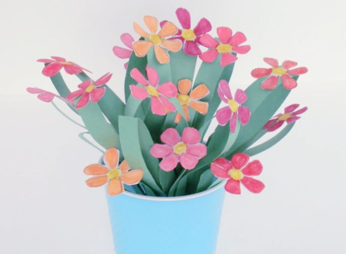 DIY Colorful Flower Crafts to Celebrate Spring