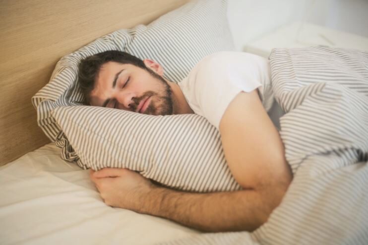 Are These Common Sleep Habits Adversely Affecting Your Health?