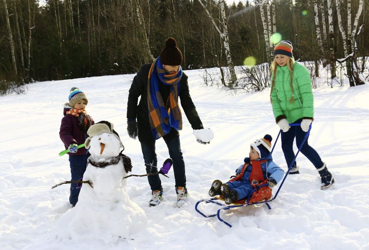 Fun Activities to Keep Your Kids Busy with This Festive